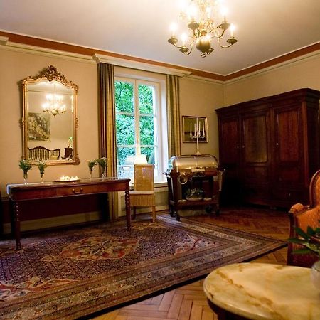 Hotel Restaurant Villa Fayence Wallerfangen Rom bilde